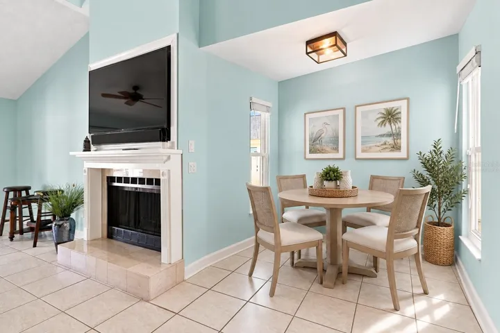 Virtually Staged Breakfast Nook