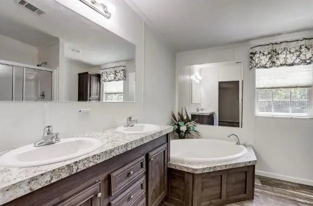 Primary bath