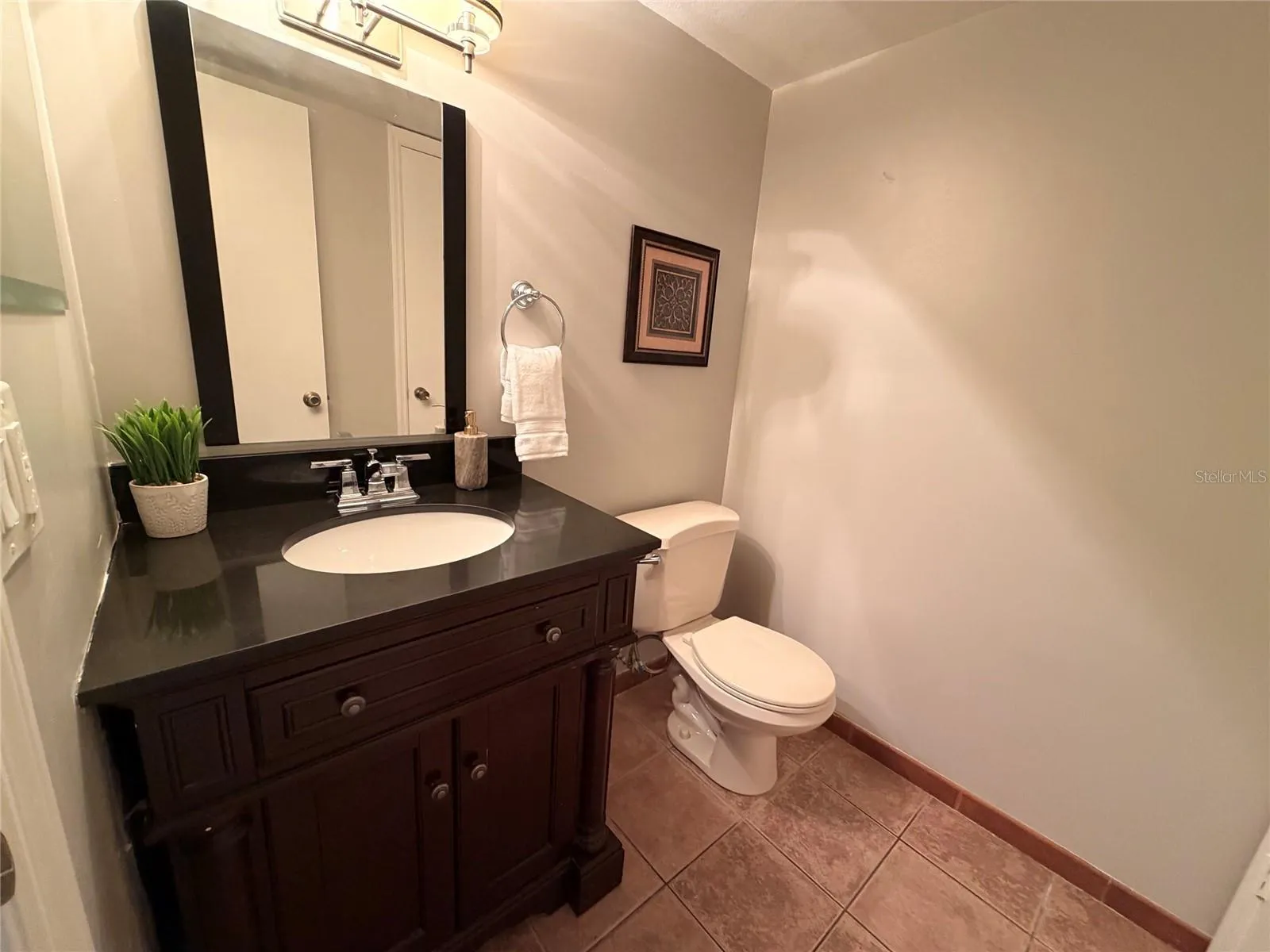 Downstairs half bath