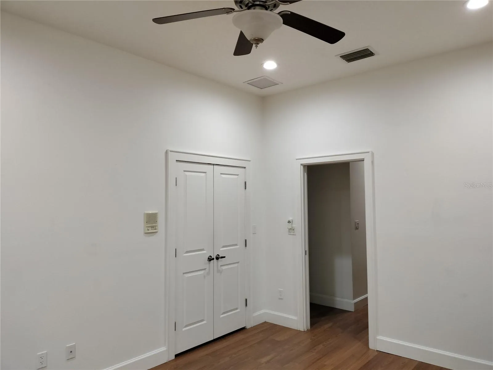 Bedroom 2  14'8" x 11'6"