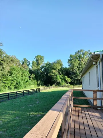 side wraparound deck 6' x 19'