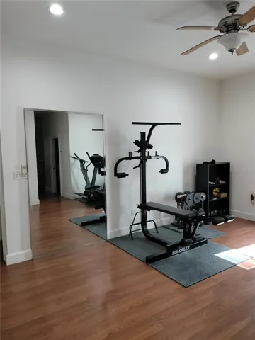 Gym/Flex Room  13'6" x 18'5"