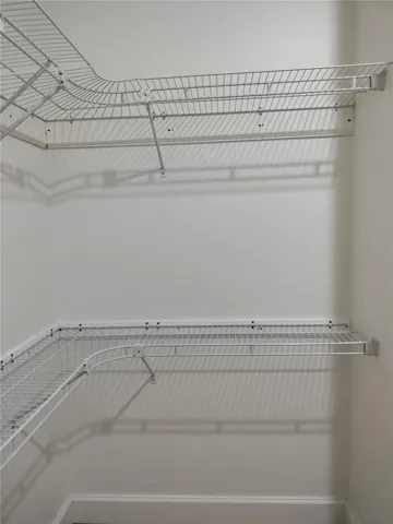 Master HERS closet