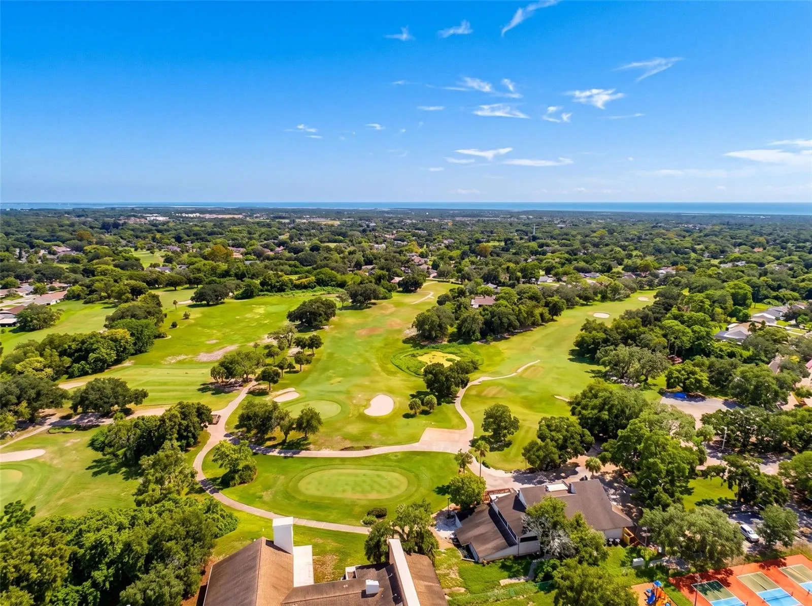 GOLF COURSE