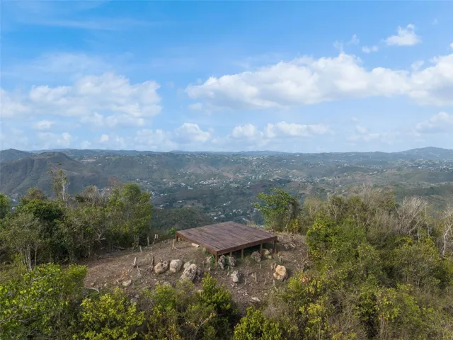 Private Estate Viewing Point Custom Built Deck  - Cayey