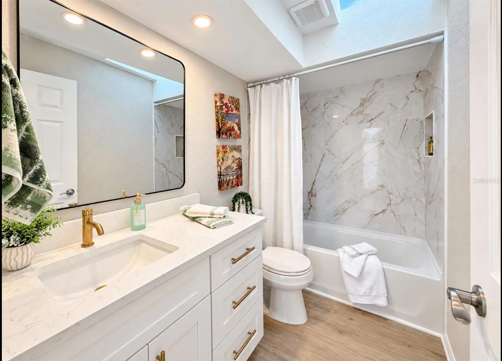 Guest bathroom