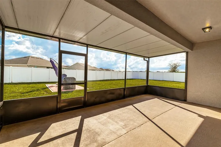 Screened in Patio