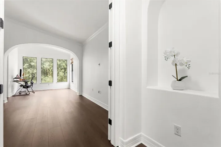 Built-In Arched Shelf
