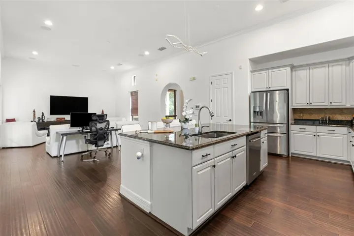 Kitchen-Stainless Steel Appliances