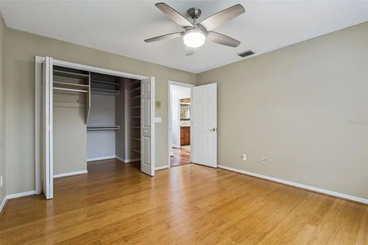 Upstairs Bedroom 2