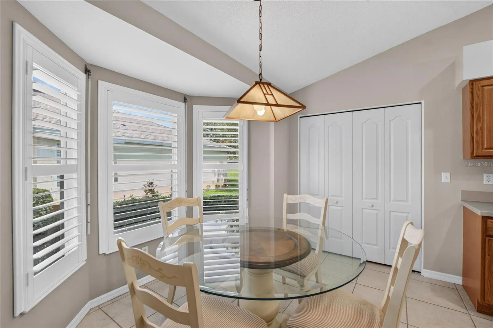 Spacious dinette area