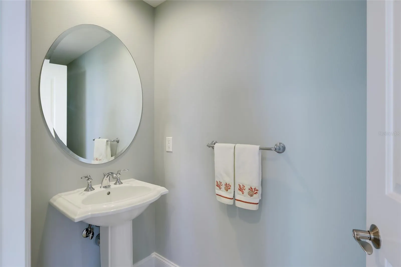 Powder Room - 1/2 Bath