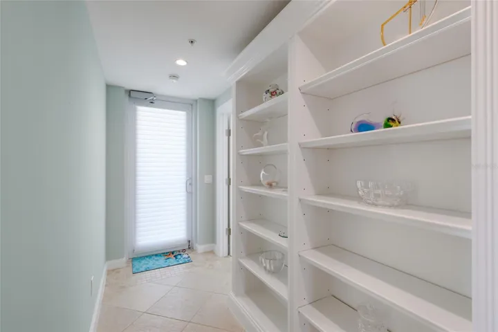 Built in shelve in hall