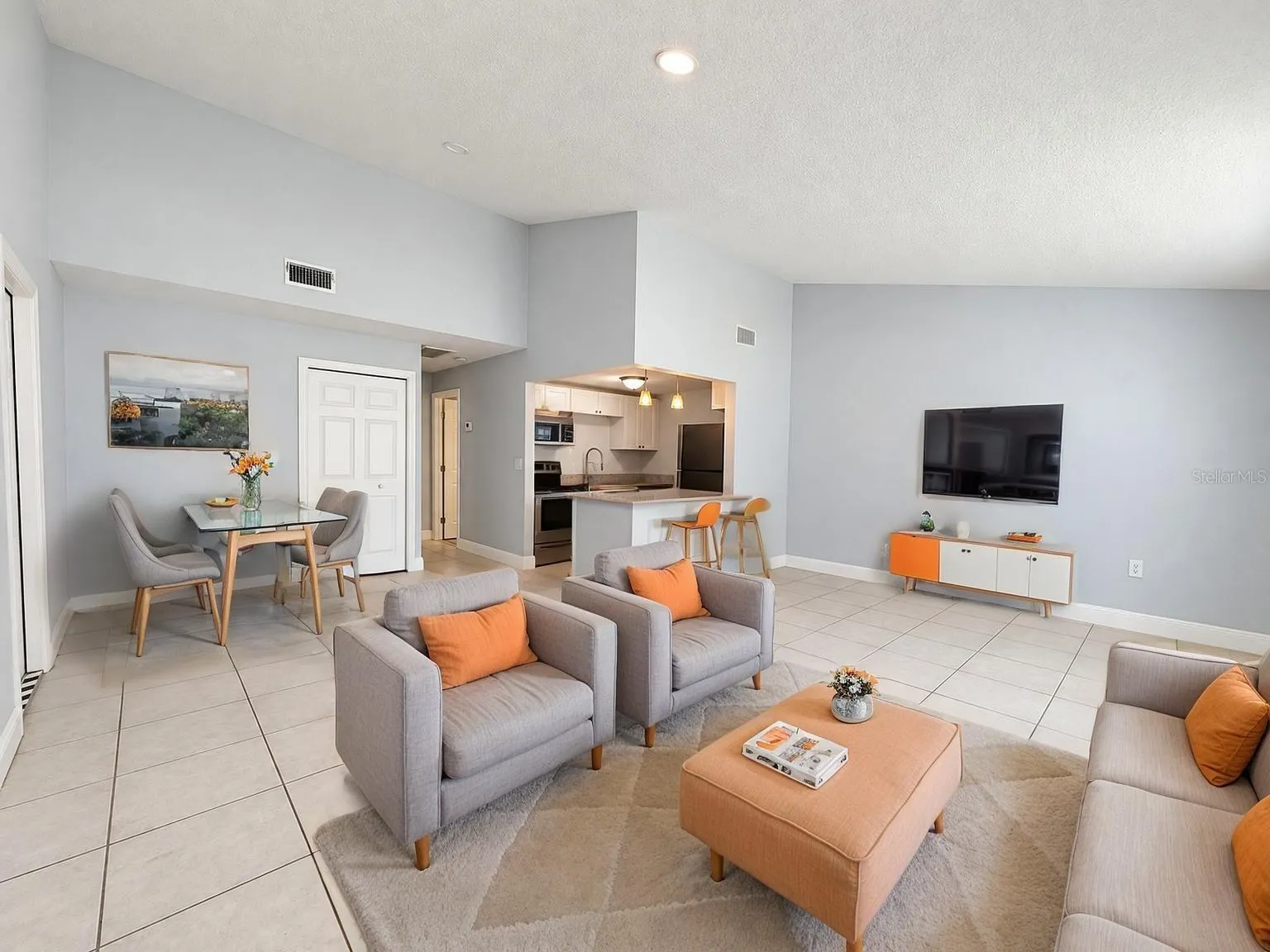 Living and dining area