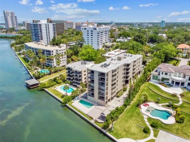 Incredible location on Clearwater intercoastal and Bay