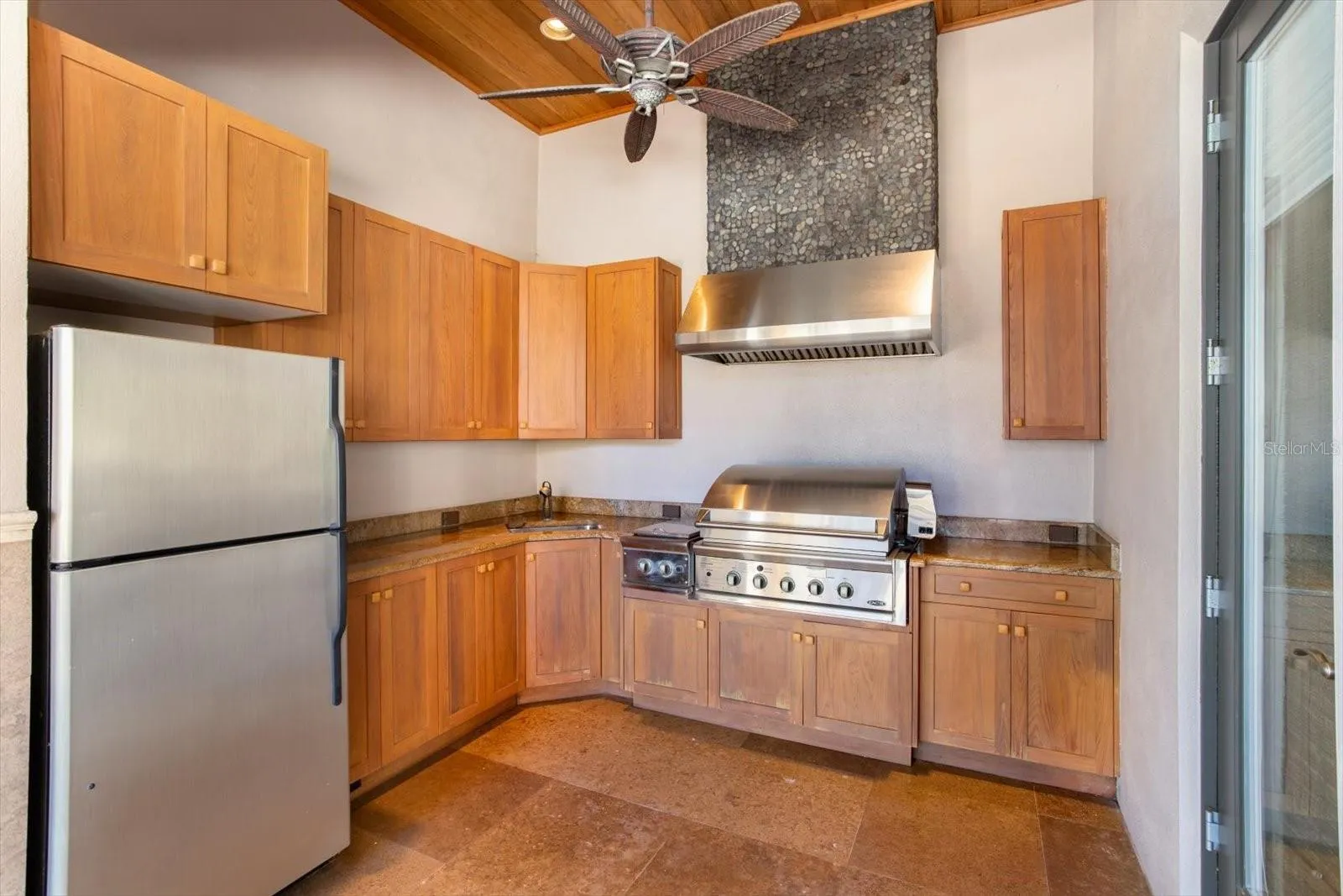 Summer Kitchen