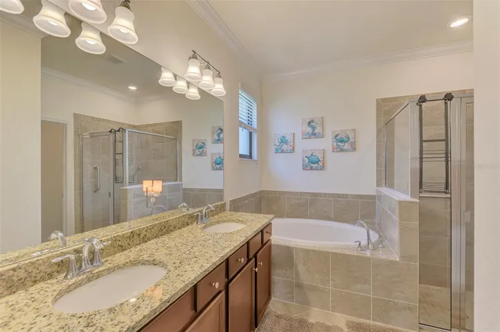 En Suite Bathroom