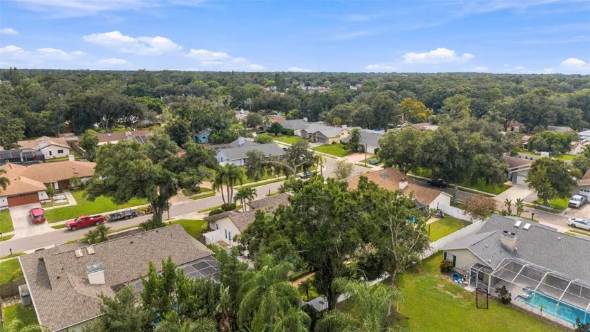 Enjoy Easy Access to Downtown Safety Harbor, Tampa & Tampa International Airport