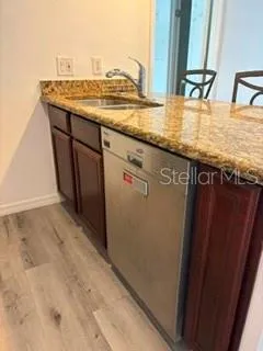 Kitchen with dishwasher