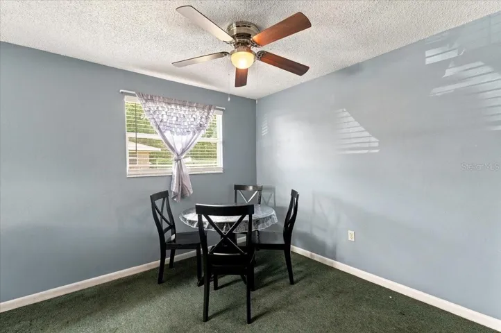 unit 907 dining rm