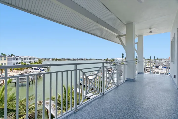 Balcony on Intracoastal Waterway