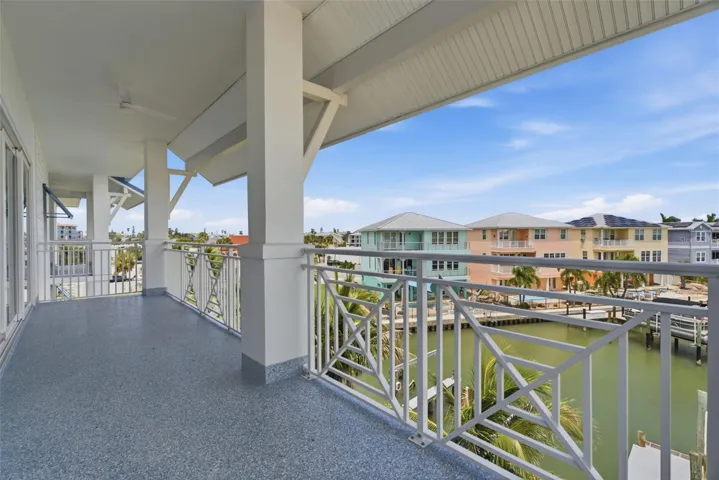 Balcony on Intracoastal Waterway