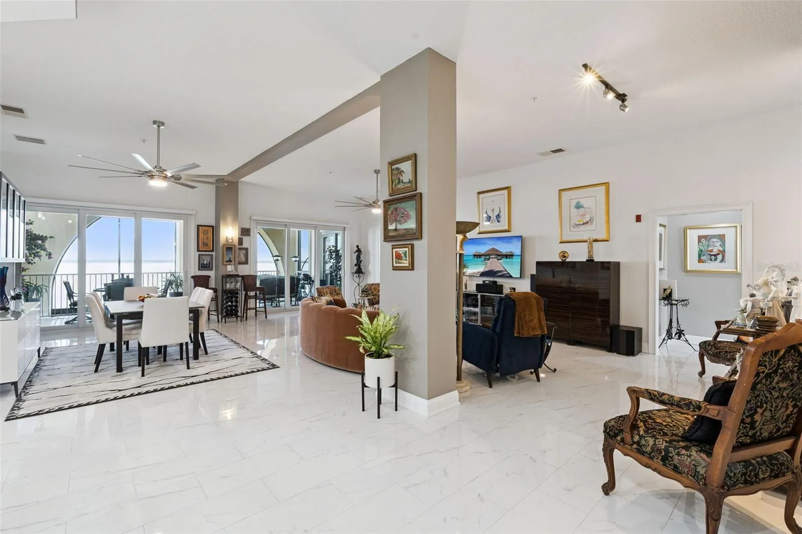 Great Room from foyer.