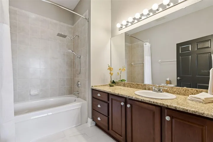 3rd bedroom bath.