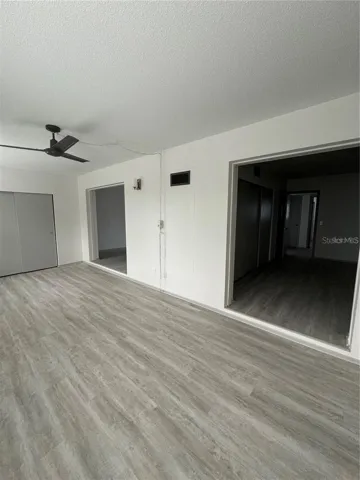 BONUS ROOM-LEFT SIDE VIEW