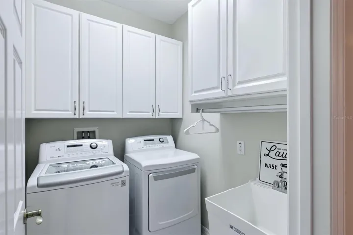 Laundry Room W Sink