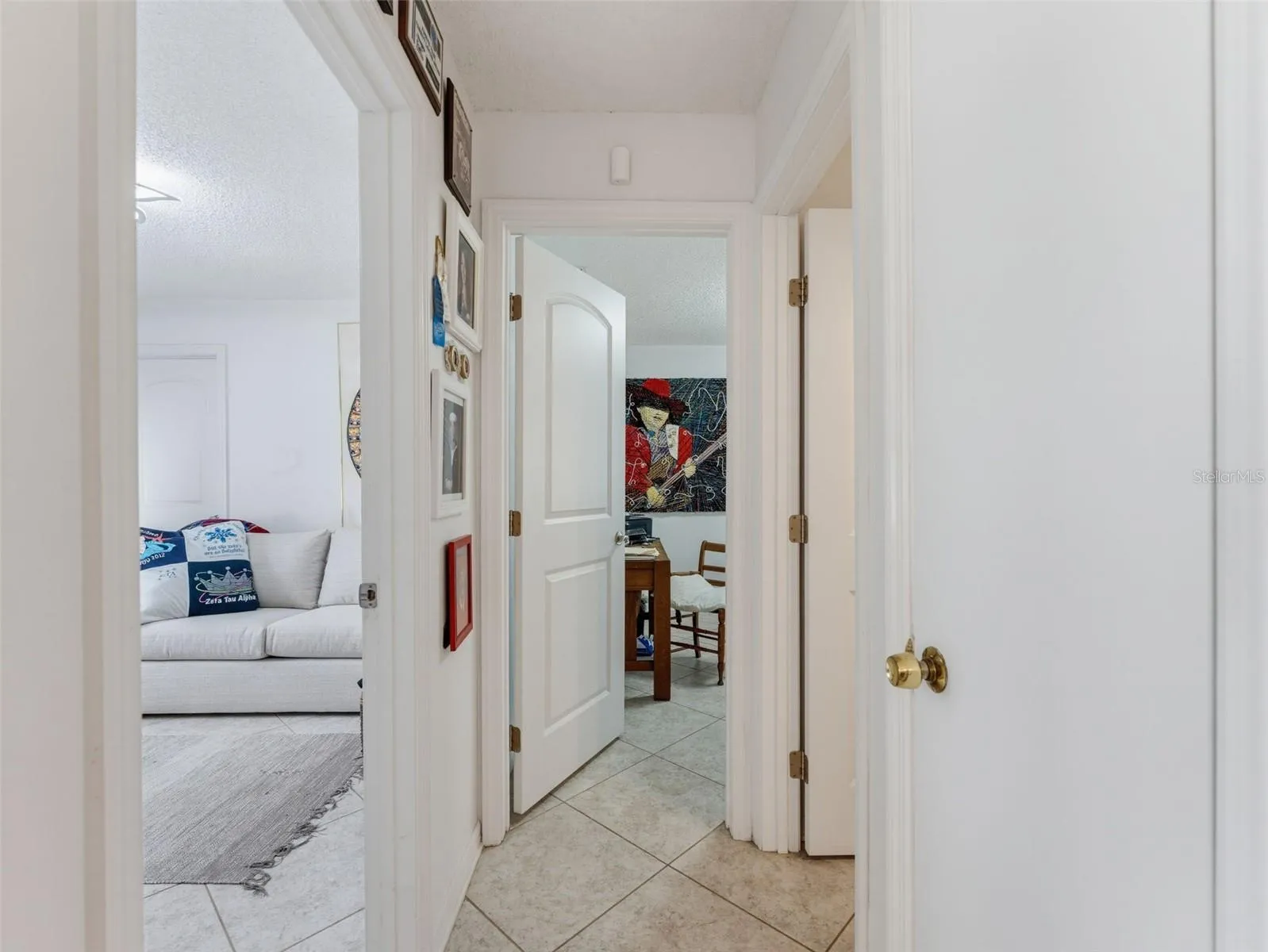 SECONDARY BEDROOM HALLWAY