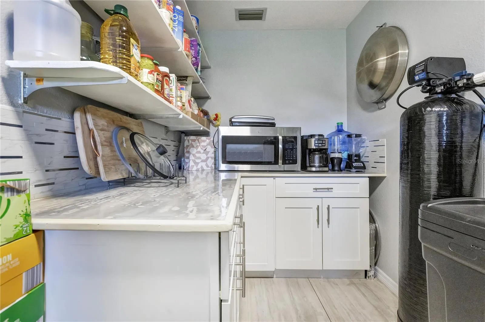 Pantry room