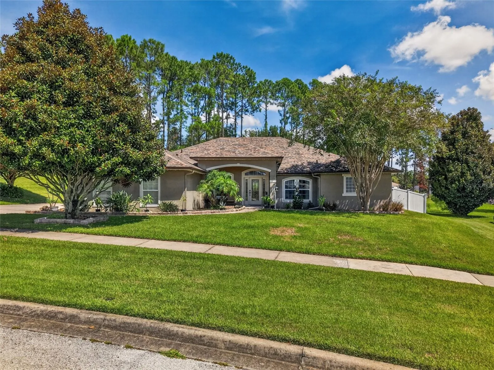 See yourself living here! Welcome home!