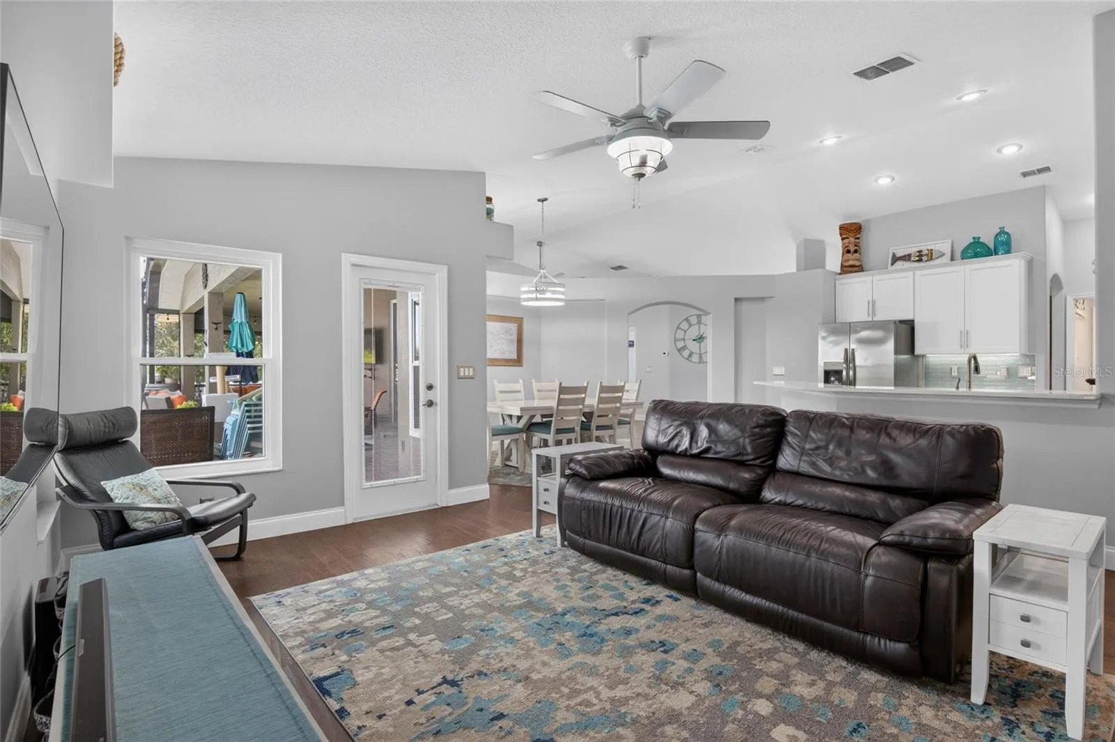 Family Room (with access to lanai)