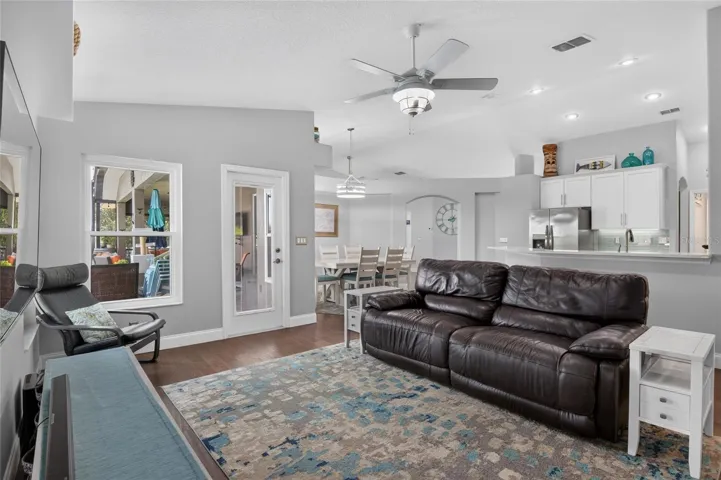 Family Room (with access to lanai)