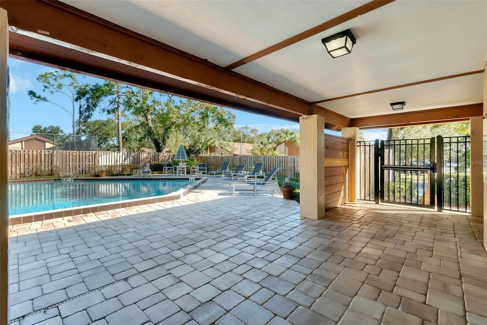 Private entry to pool.