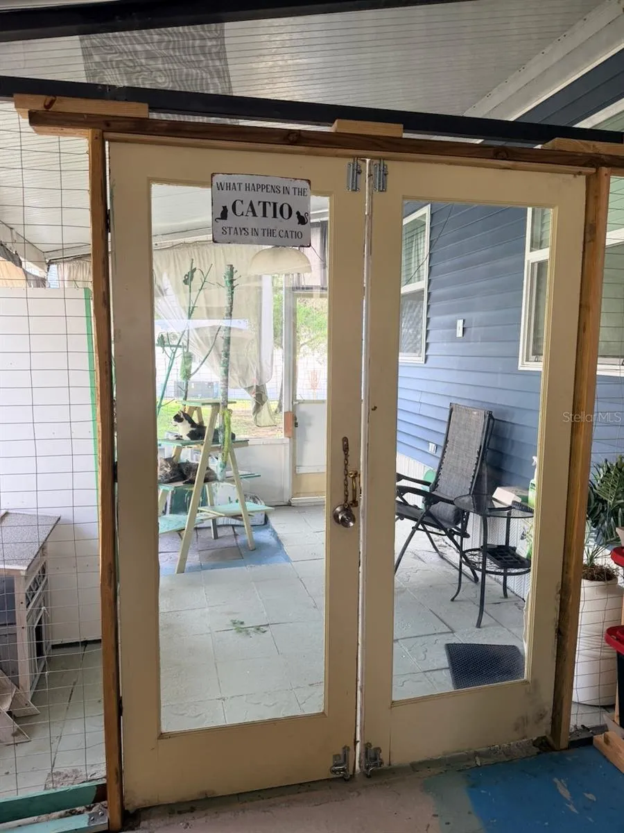 Screened Patio