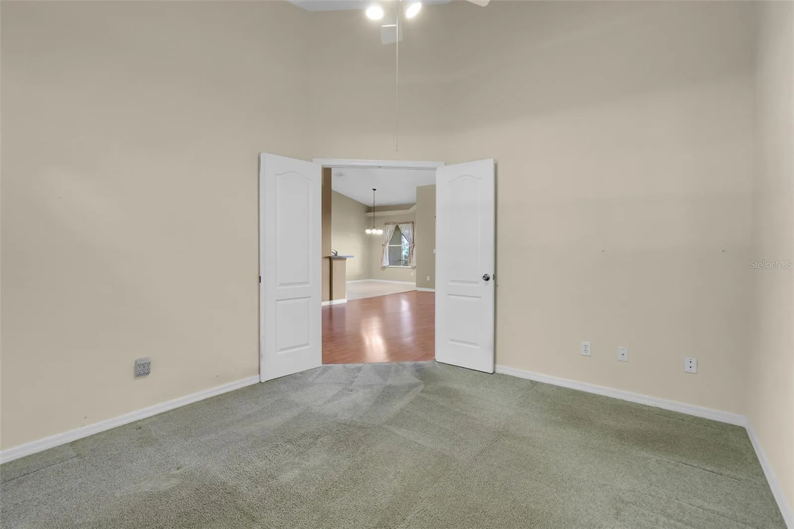 Office/Den