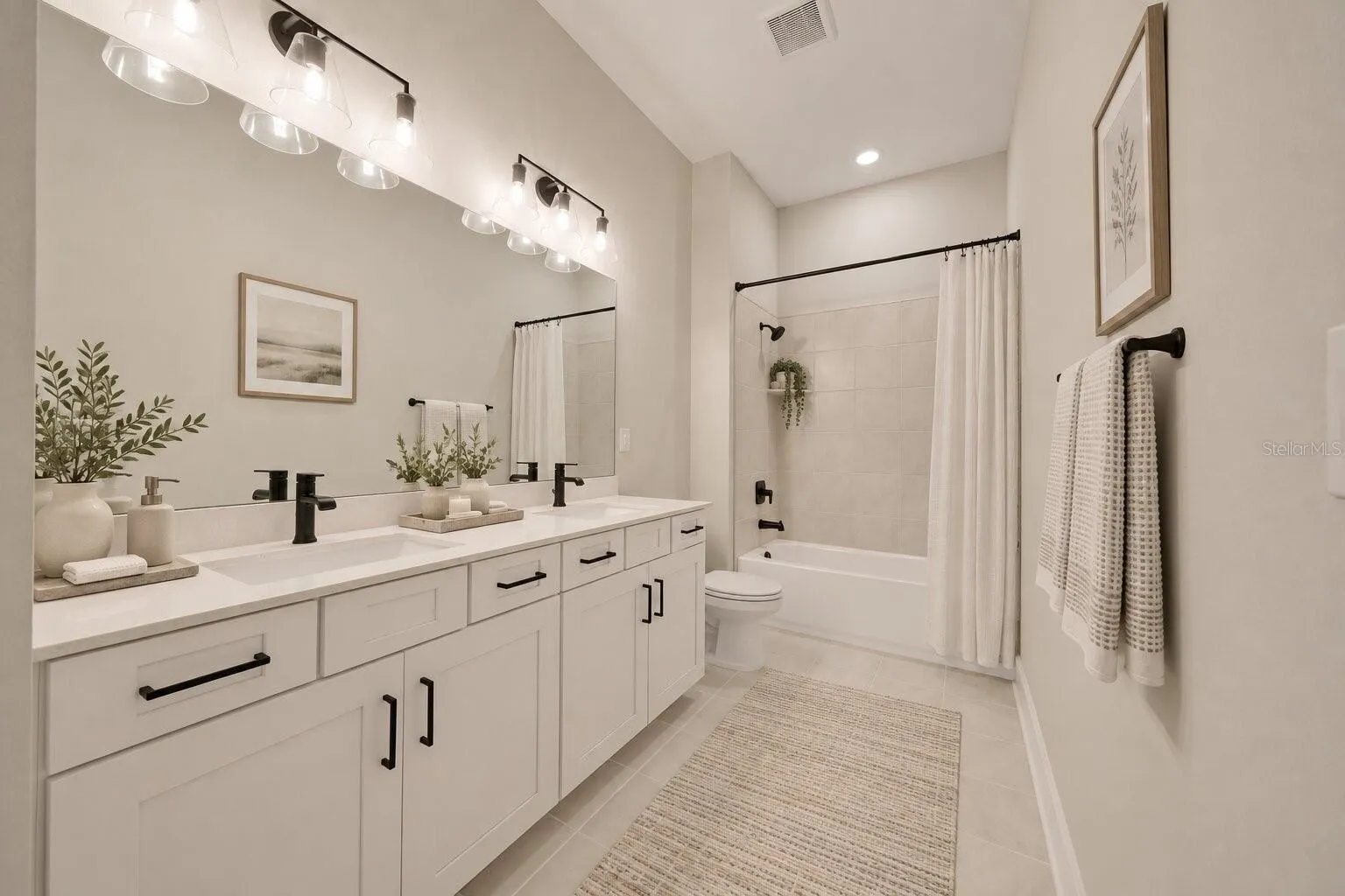 3RD BATHOOM