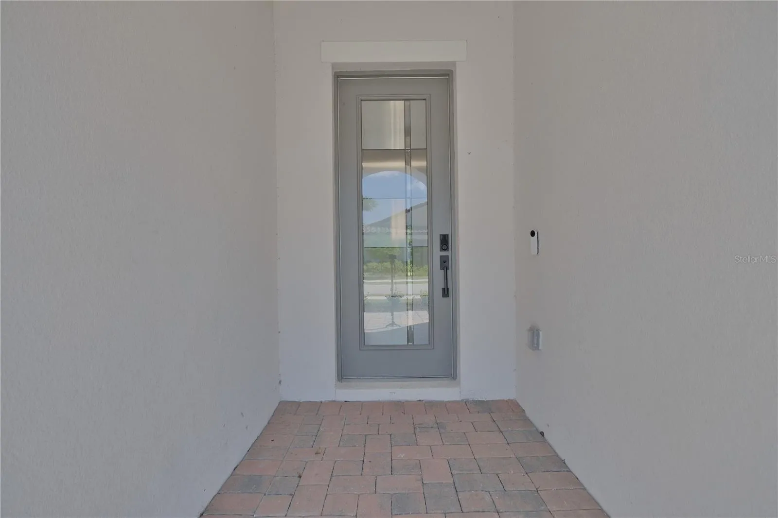 FRONT ENTRY