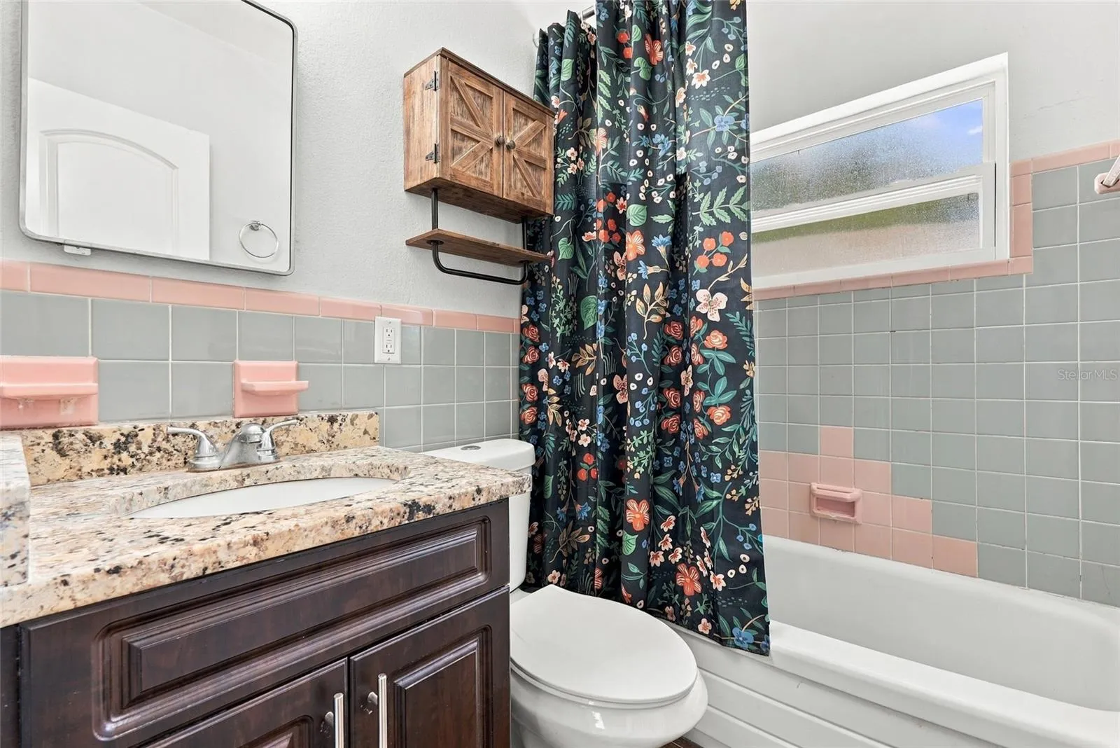 updated Retro bathroom