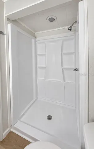 primary en-suite shower