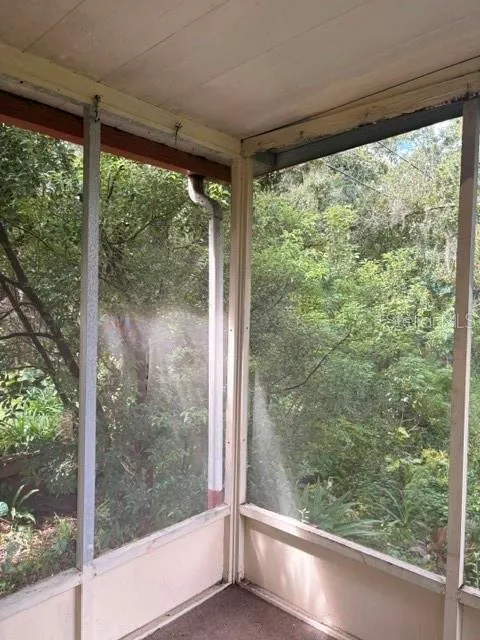 WOODED PRIVACY