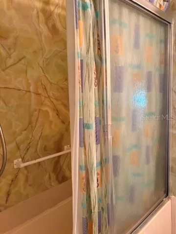 GUEST BATH WITH SHOWER/BATHTUB COMBO