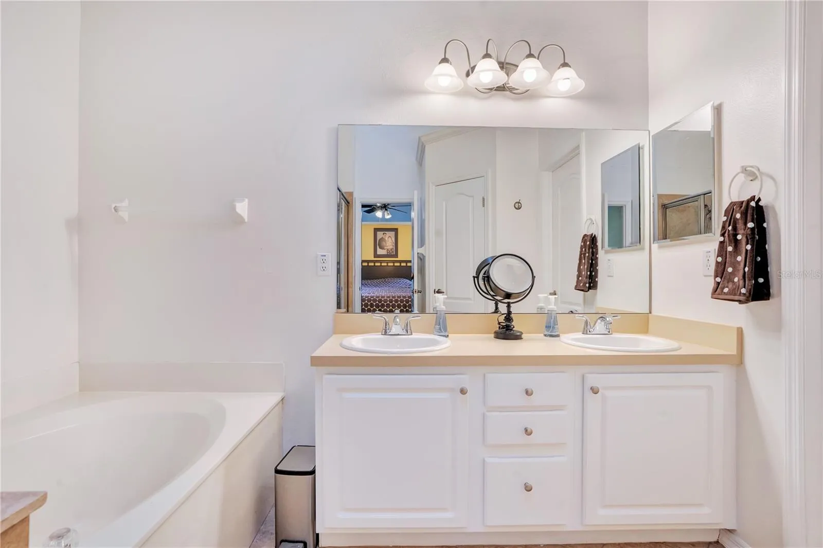 primary dual sinks