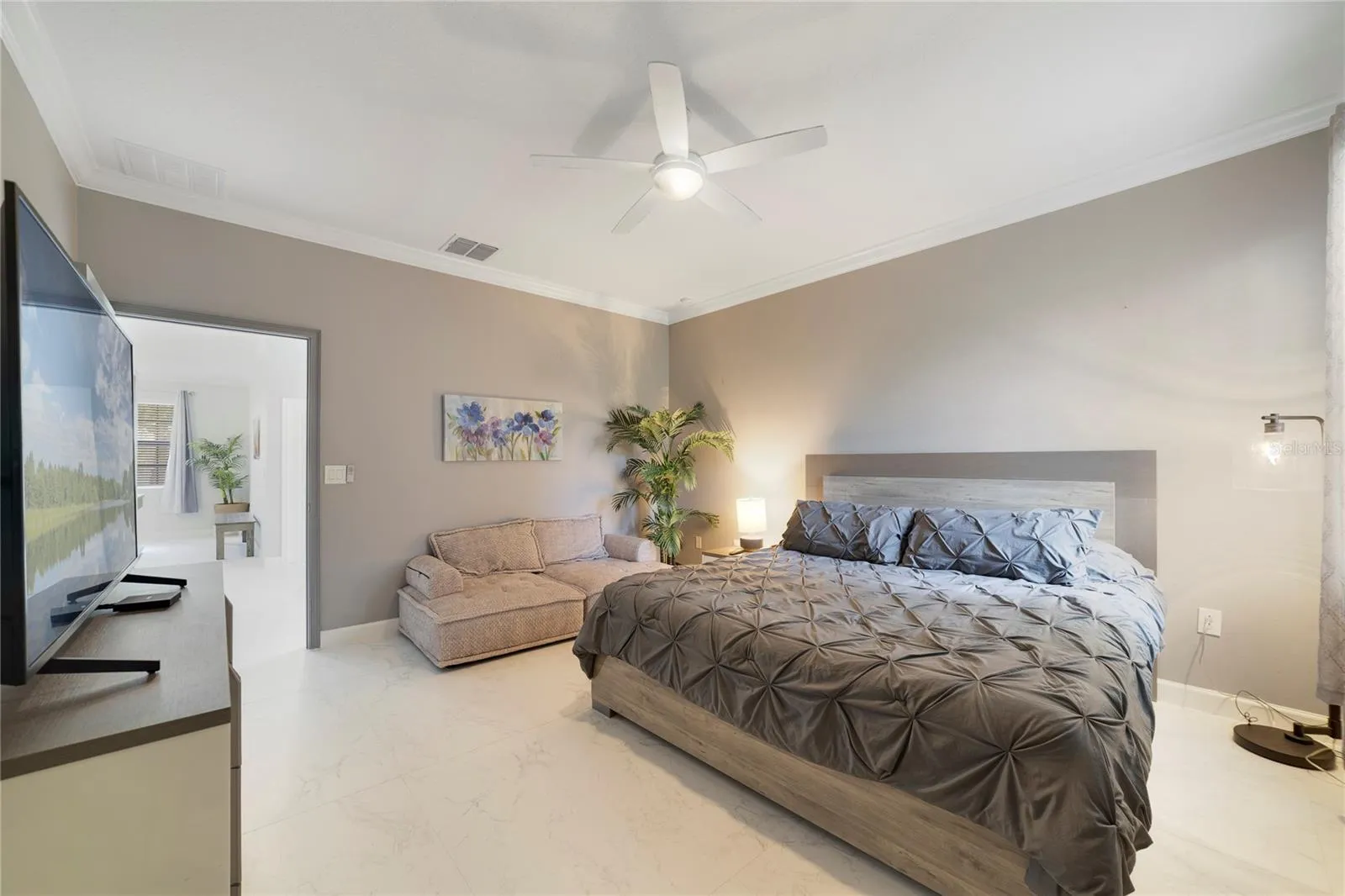 In-Law Suite Bedroom