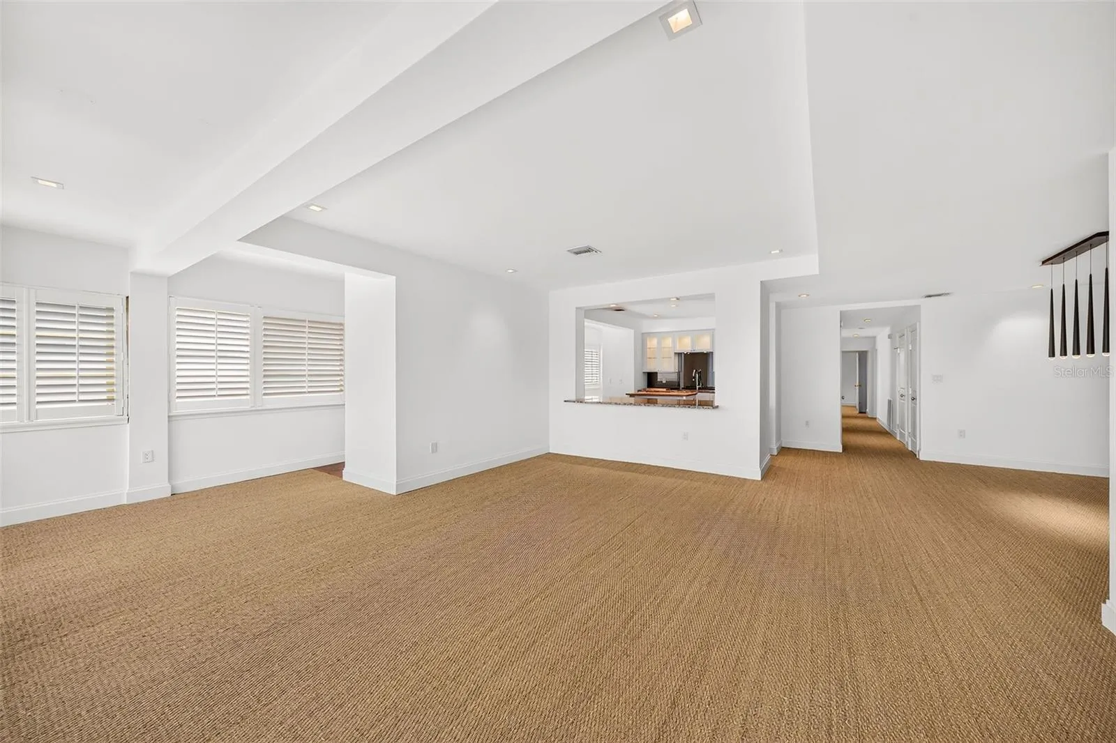 Spacious Lakefront Great Room - Open Floor Plan
