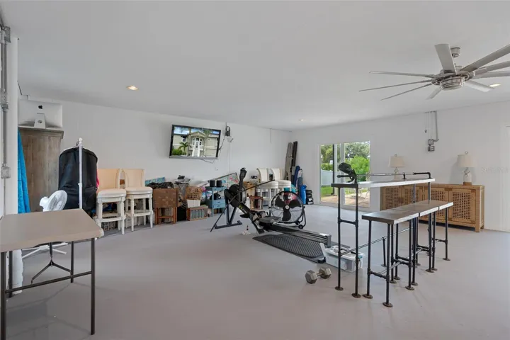 First level bonus room