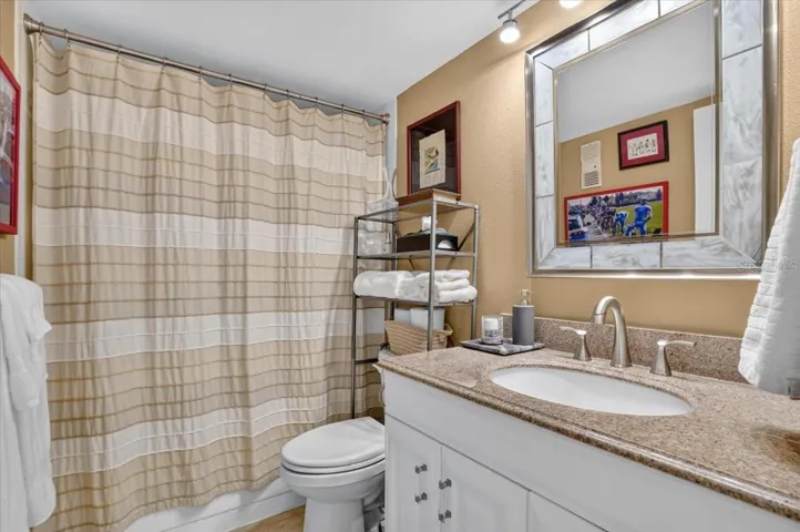 2nd bathroom