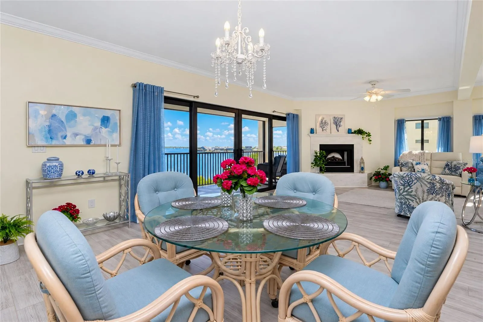 DINING AREA WITH VIEWS AS WELL!